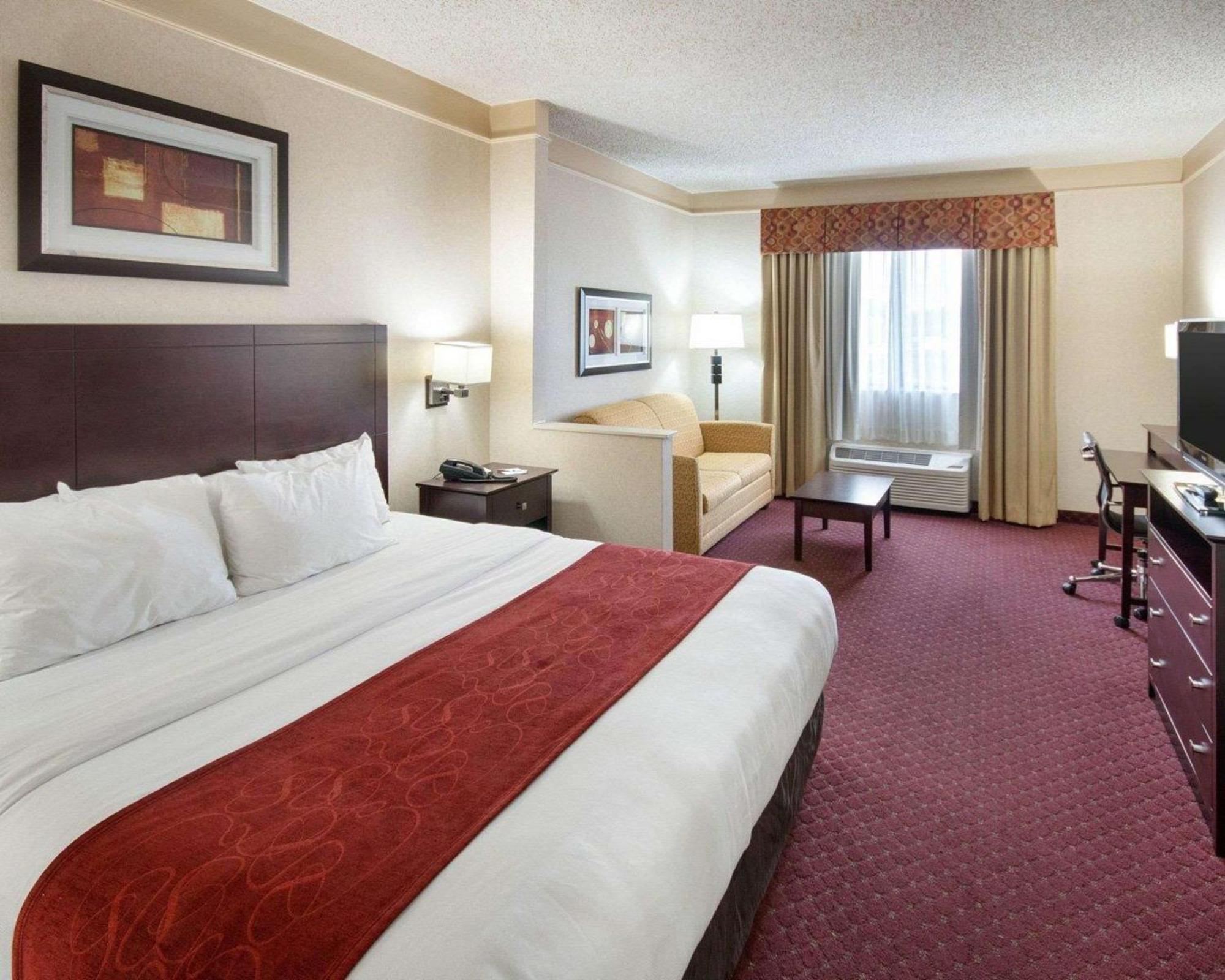Comfort Suites Parkersburg South Mineral Wells Buitenkant foto